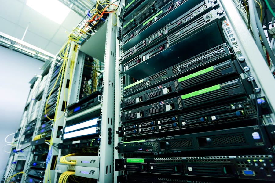 ExpressVPN data center 2026 - high-performance server infrastructure