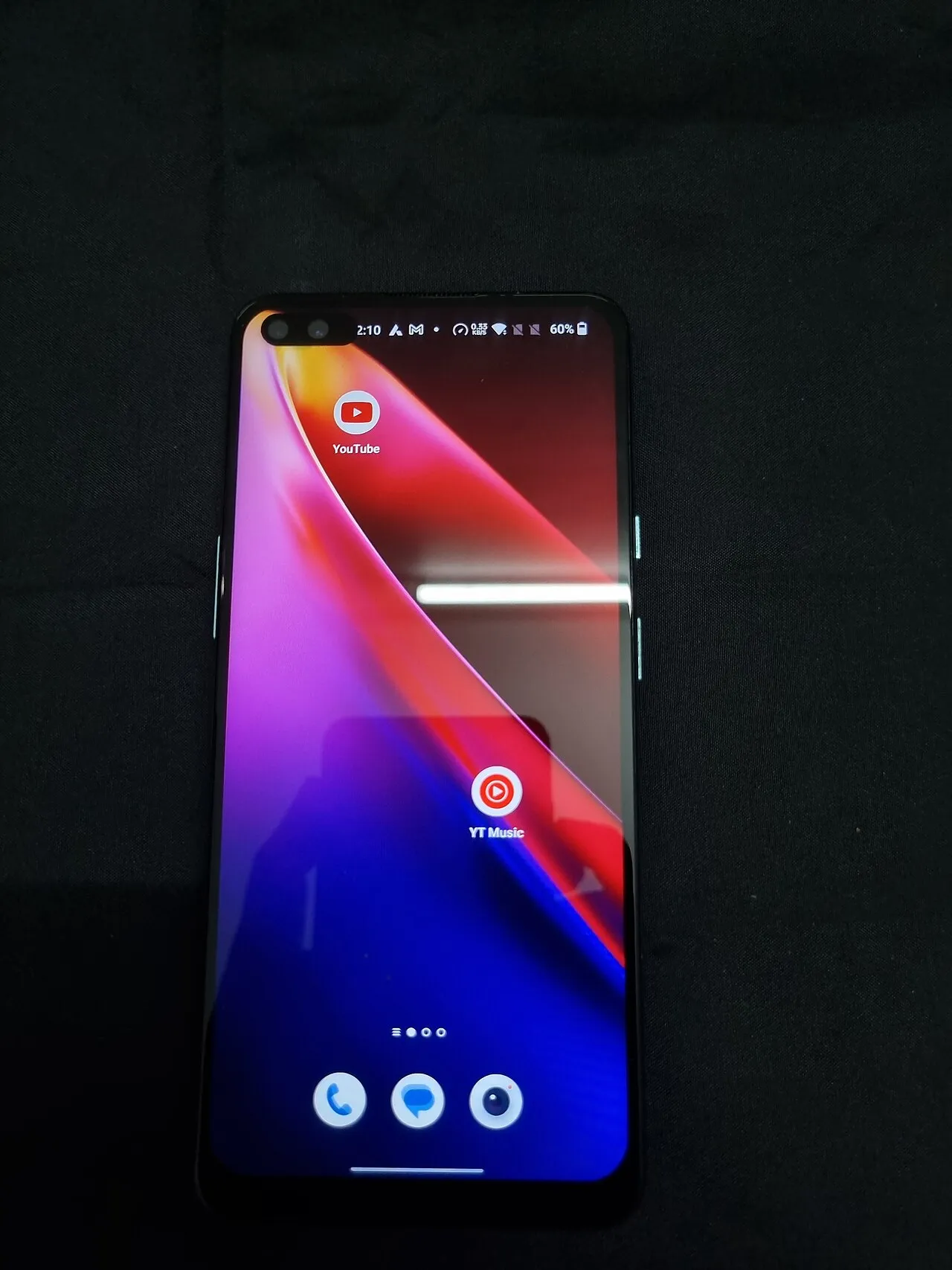 Remove malware from Android — an Android smartphone home screen