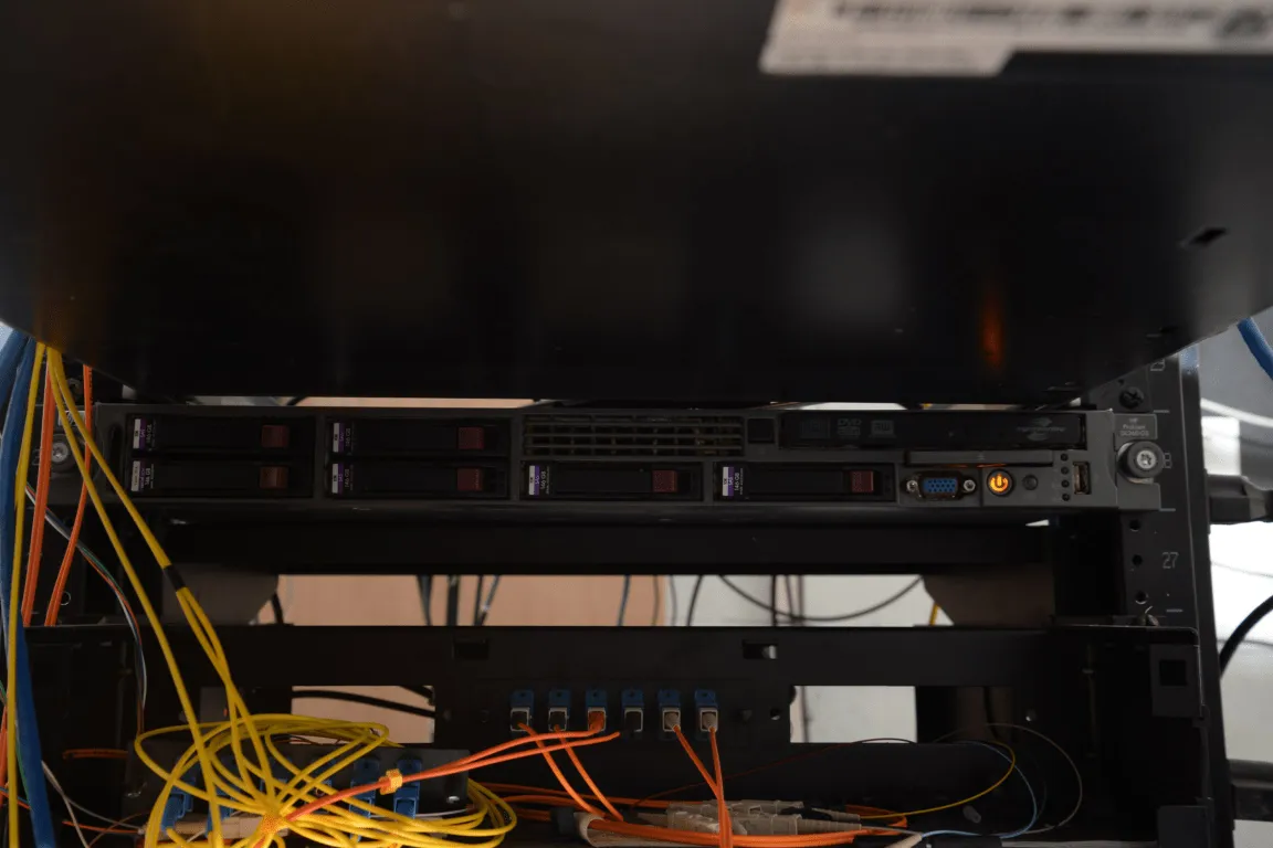 VPN kill switch firewall-level network protection